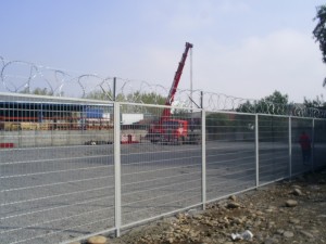 luis aguirre oficios y profesiones en Santiago |  Concertina cercos cierros metalicos acma acmafor 3d bizcocho, Cierros de parcela 7119630