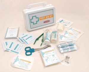 francisco oficios y profesiones en Recoleta |  botiquines abs incluye guia de primeros auxilios y buen equipamiento, botiquines chile , botiquines de rescate medico