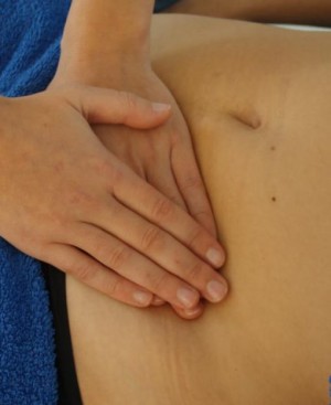 cynthia zamorano oficios y profesiones en Santiago |  masajes reductivos a domicilio con aparatologia, masajes reductivos