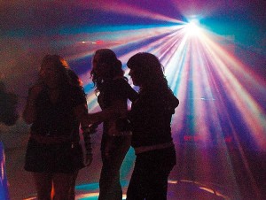  oficios y profesiones en Santiago |  arriendo disco peques ,audio,dj luces /f-5161429, ARRIENDO TACATACA, MESAS DE PING PONG, ASUDIO,KARAOKES ,DATA SHOW ,LUCES DJ