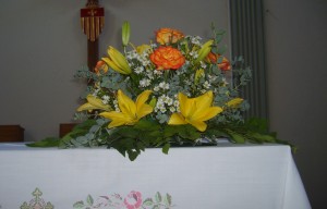 MAURICIO ROJAS oficios y profesiones en Santiago |  CAMINOS DE LUZ  , ARREGLOS FLORALES, RAMOS NOVIA, DESPACHO DOMICILIO, ARCO DE FLORES, ATRILES, PEDESTALES, CENTROS DE MESA