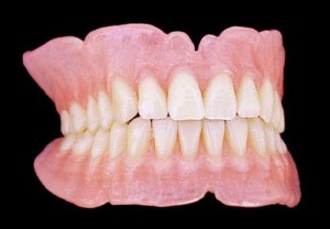 MECANICO DENTAL oficios y profesiones en La Florida |  REPARACION PROTESIS TOTAL PARCIAL METALICA ACRILICA URGENTES, ARREGLOS APARATOS DENTALES