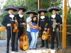Mariachi chile mexico oficios y profesiones en La Granja |  Rancheras a domicilio 02-7279788, Grandes serenatas con mariachi chile mexico