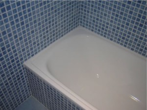 Clinica Del HoGAR oficios y profesiones en La Florida |  REESMALTADOS ESMALTADOS TINAS DE BA&Ntilde;OS JACUZZIS Fono:4543249 / 097976119, RESTAURACION DE TINAS JACUZZIS VANITORIOS COMBENIOS CON HOTELES CONSTRUCTOR