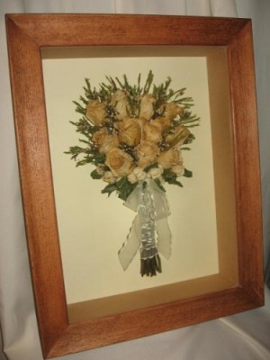  oficios y profesiones en Vitacura |  Enmarcados de ramos de novia, Preserva tu ramo novia del paso del tiempo, conservado prensado en un marco