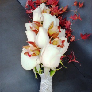 Mauricio Rojas oficios y profesiones en Santiago |  ARREGLOS FLORES NATURALES , RAMOS DE NOVIA, DECORACION MATRIMONIOS, MAURICIO ROJAS - WILMA FUENTES PEINADOS Y MAQUILLAJES A DOMICILIO