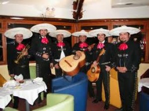 Mariachis Chile Mexico oficios y profesiones en Providencia |  13 de Mayo d&iacute;a de la madre, sorprendela con Mariachis!!, Mariachis a domicilio, serenatas a la puerta 027279788