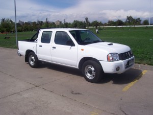  oficios y profesiones en Las Condes |  nissan terrano 4x2, venta nissan terrano 4x2 diesel full equipo