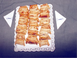 HERNAN AHUMADA ARANDA oficios y profesiones en Concepci&oacute;n |  CANAPES, PETIT BOUCHET, EMPANADAS DE COCKTAIL, PASTELITOS ETC., SERVICIOS DE BANQUETERIA www.eventosdinner.cl