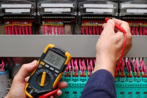 osvaldo oficios y profesiones en La Florida |  Electrico a  domicilio inacap (8- 8066170)s.e.c, Instalador electrico sec 8-9554634 inacap