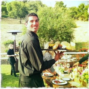 CONY oficios y profesiones en Las Condes |  Servicio de garzones 09-1570121, eventos todo terreno, santiago vi&ntilde;a, Garzonexpress.cl nace con el objetivo de cubrir los de eventos 