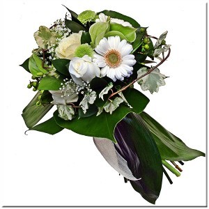 Mauricio Rojas oficios y profesiones en Santiago |  ARREGLOS FLORES NATURALES , RAMOS DE NOVIA, DECORACION MATRIMONIOS, MAURICIO ROJAS - WILMA FUENTES PEINADOS Y MAQUILLAJES A DOMICILIO