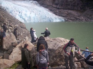RODOLFO D&Itilde;AZ MIRANDA oficios y profesiones en Torres del Paine |  Tour en patagonia  a las torres del payne glaciares colonia, De pinguinos punta arenas faro san isidro tierra del fuego