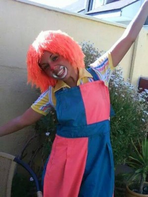 Graciela oficios y profesiones en Vitacura |  Payasitas  titeres para cumplea&ntilde;os 90385216 cumple&ntilde;os infantiles, Minnie mickey magos monitores pintacaritas globoflexia