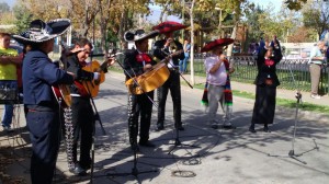 Ren&eacute; Mart&iacute;nez oficios y profesiones en Santiago |  Mariachis entretenidos y muy economicos en santiago, Mariachi lopez con buen repertorio y puntuales