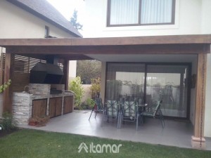 itamar ltda oficios y profesiones en Santiago |  Terrazas de madera techos de madera cobertizos logias quinchos, Madera roble vigas de madera techos cobertizos pergolas vigas de roble